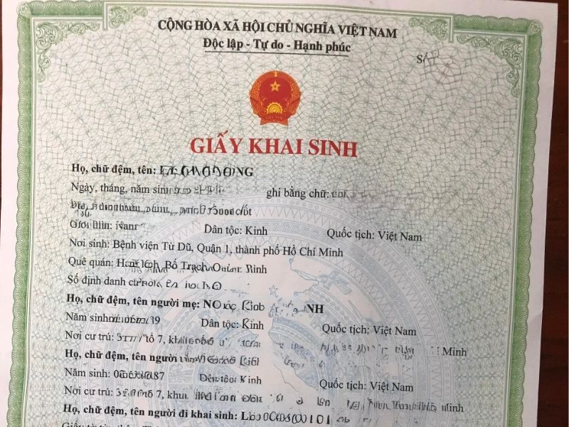 Hồ sơ xin trích lục giấy khai sinh
