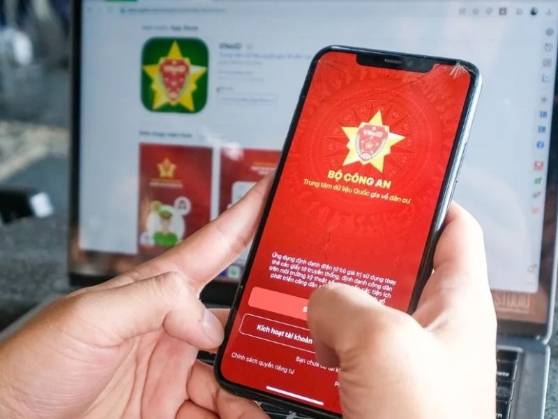 Cách nộp hồ sơ online qua VNeID cho người nước ngoài?