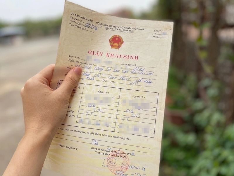 Xin trích lục khai sinh cần những gì?