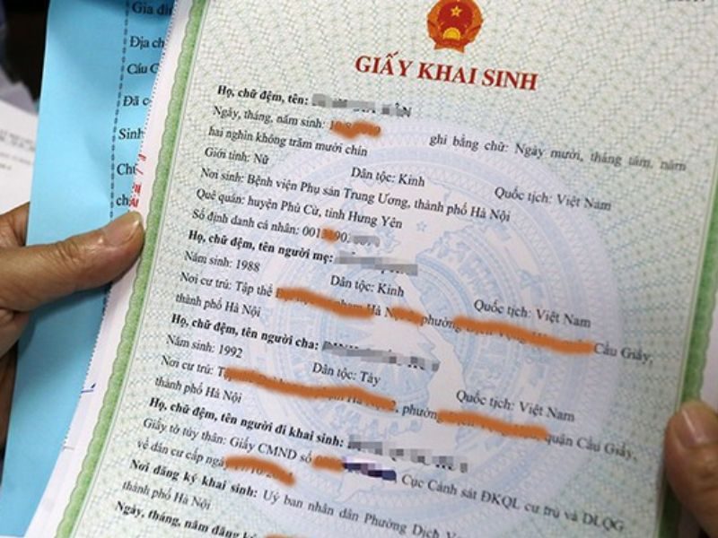 Thời gian và lệ phí xin trích lục khai sinh