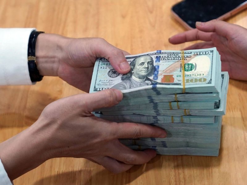 Cách mua bán ngoại tệ online 