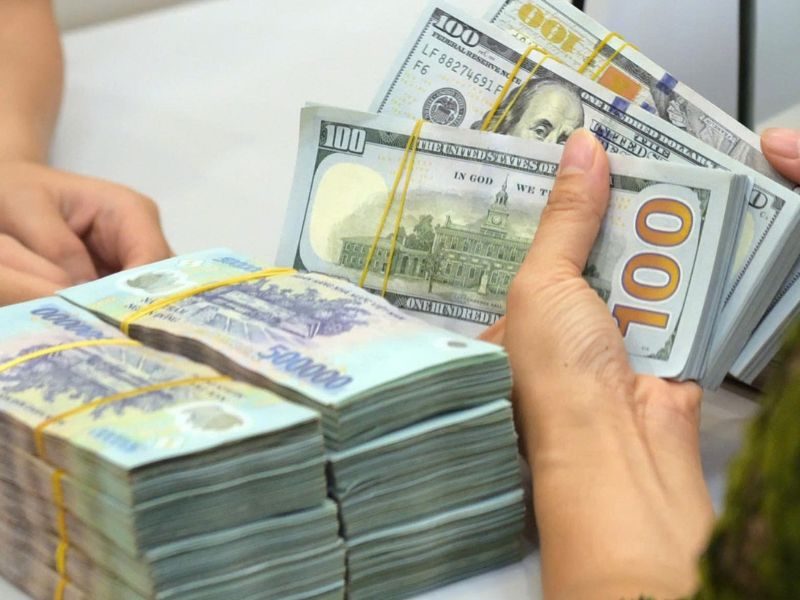 Rủi ro khi mua bán ngoại tệ trực tuyến 