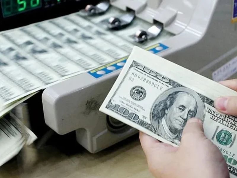 Mua bán ngoại tệ có bị phạt? 