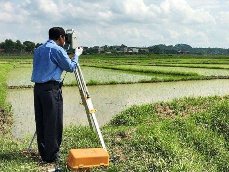Thời gian xét xử tranh chấp đất đai tại tòa bao lâu? 