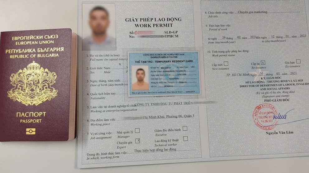 Phí làm giấy phép lao động cho người nước ngoài