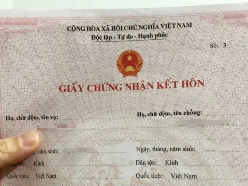Chuẩn bị những giấy tờ gì để xin trích lục kết hôn tại HN?